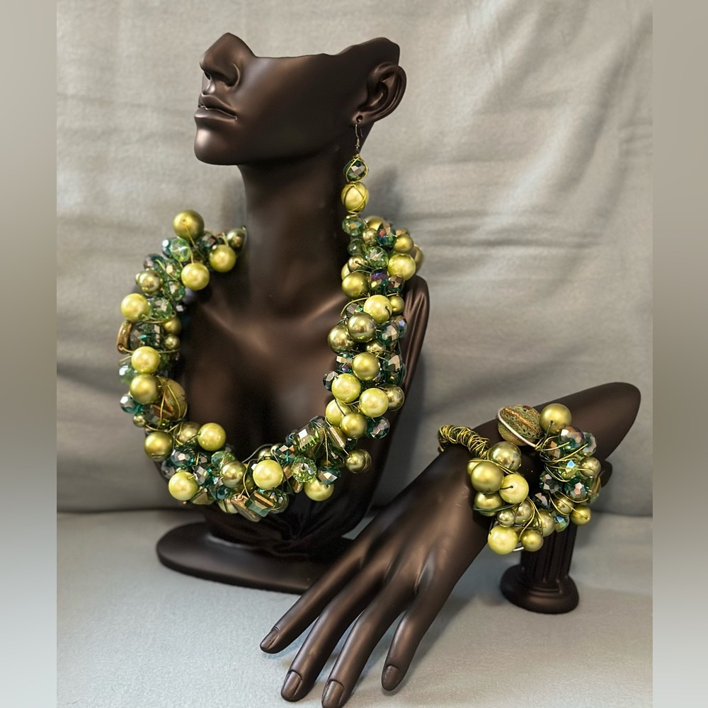 Handmade Wire-wrapped Bead & Gemstone Jewelry set.